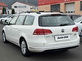 Volkswagen Passat (2012) 2.0TDi, DSG, výhřev sed - náhled 6