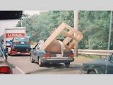 Nejvtipněji naložené vozy na silnicích. Nákladem je vše, co si zamanete.