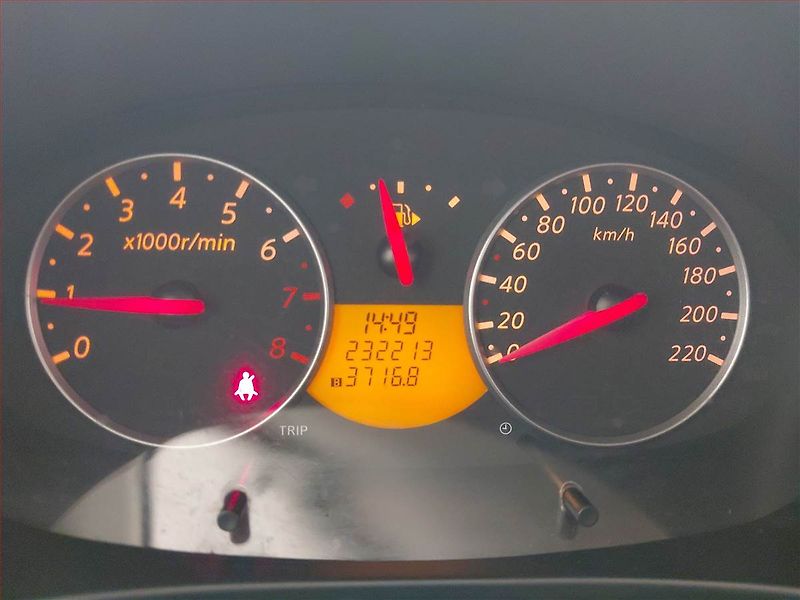 Nissan Micra (2006) 1.2 16V, Klima, levný provoz - fotka 11 z 15