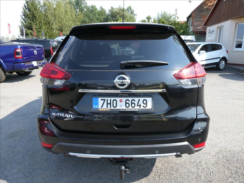Nissan X-Trail 2,0 dCi 130kW 4x4 DPH, ČR - fotka 8 z 41