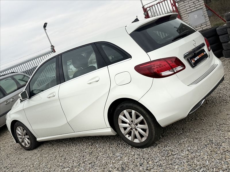 Mercedes-Benz Třídy B 180CDI NAVI AUTOMAT - fotka 7 z 29