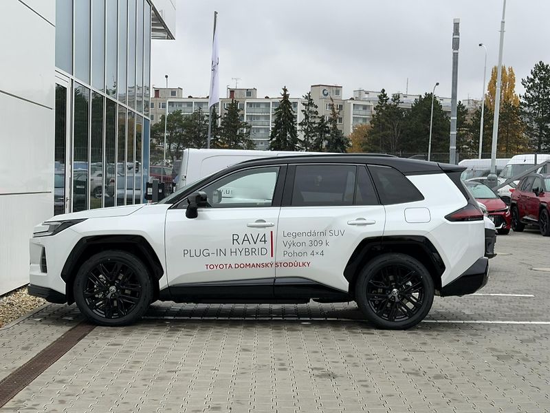 Toyota RAV4 (2026) STYLE 2,5 PHEV 4X4 AT 309k - fotka 13 z 14