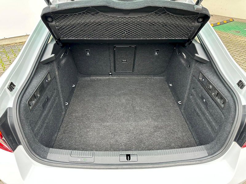 Škoda Superb (2023) 2.0 TDI 147kW L&K 4x4 DSG - fotka 25 z 28