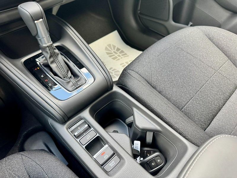 Honda HR-V (2026) 1.5 eHEV Elegance MR27 SKLADEM - fotka 22 z 43
