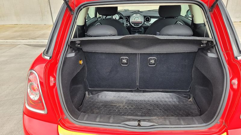Mini One 1,6i 55Kw  - fotka 13 z 21