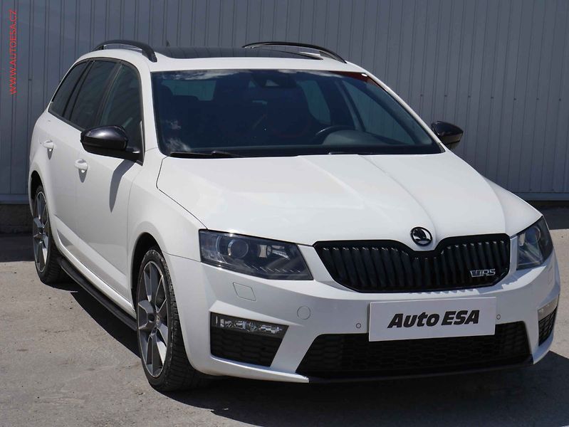 Škoda Octavia (2014) 2.0TDi, DSG, navi, bixen - fotografie inzerátu
