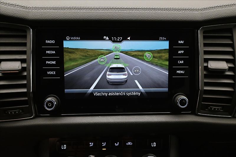 Škoda Kodiaq 2,0 TDI 110kW DSG NAVIGACE Zár - fotka 19 z 31