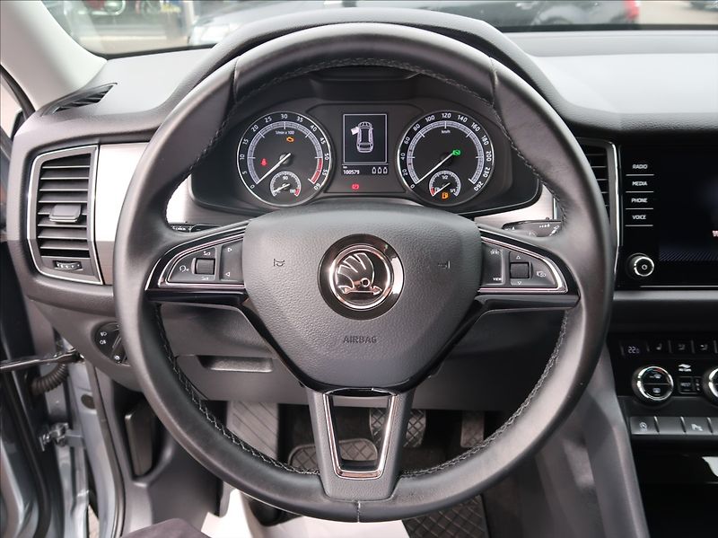 Škoda Kodiaq 2,0 TDi,110kW,1majČR,4x4,DPH - fotka 16 z 28