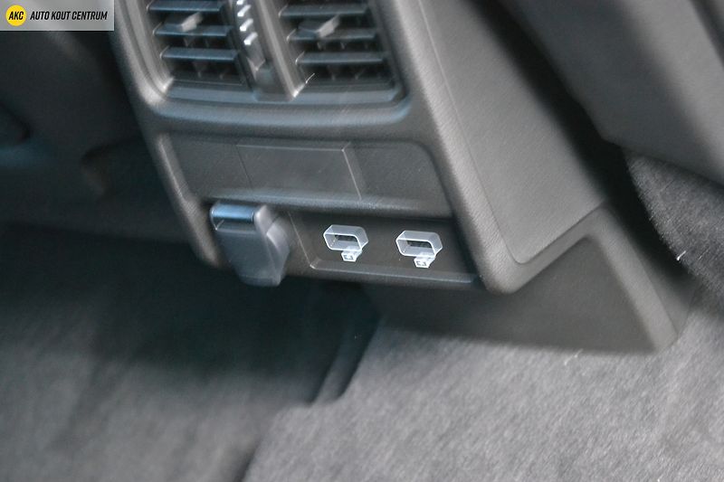 Renault Arkana ESPRIT ALPINE MHEV 140 EDC - fotka 18 z 54
