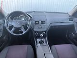 Mercedes-Benz Třídy C (2009) 2.2. CDi C 200 CDi, AC - náhled 8