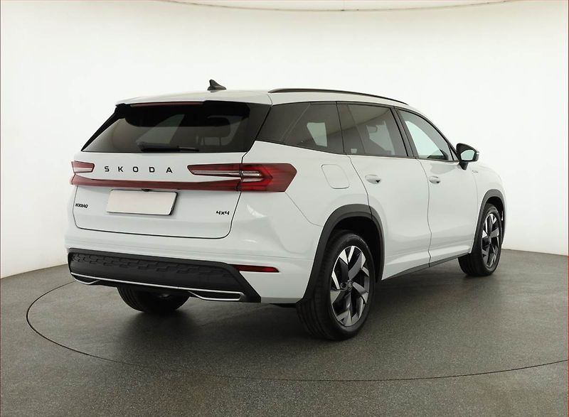 Škoda Kodiaq (2025) 2.0 TDI, 4x4 , Navigace - fotka 5 z 21