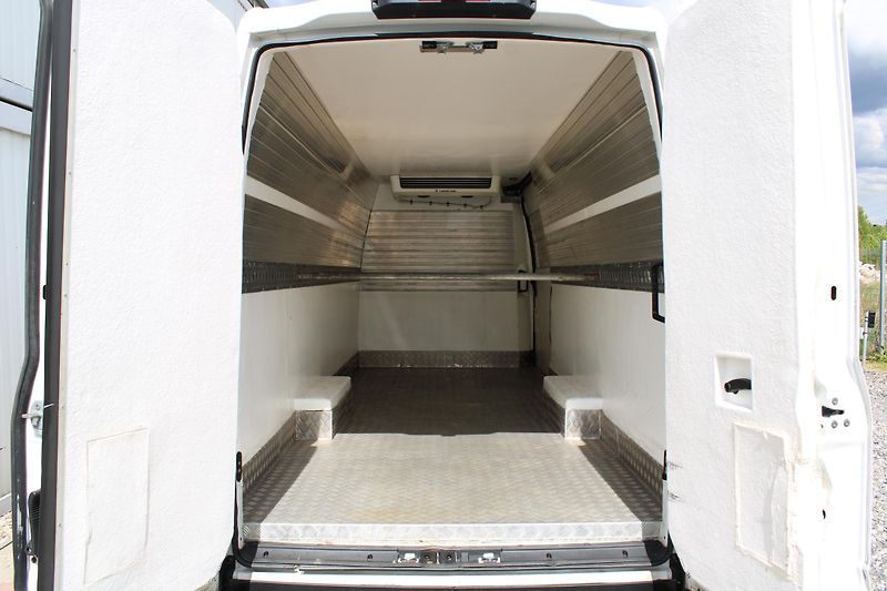Iveco Daily 35S160 2,3 Maxi Chlaďák+klima - fotka 7 z 22