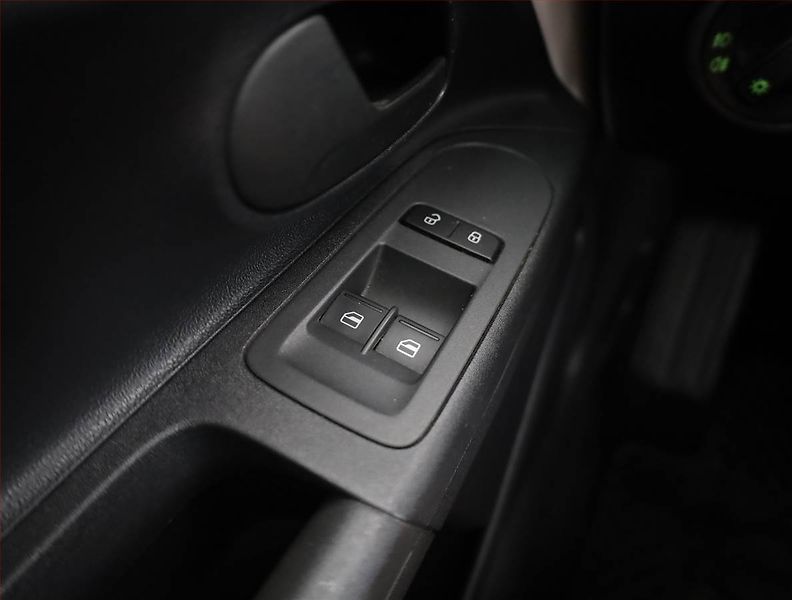 Škoda Citigo (2016) Ambition 1.0 MPI - fotka 10 z 12