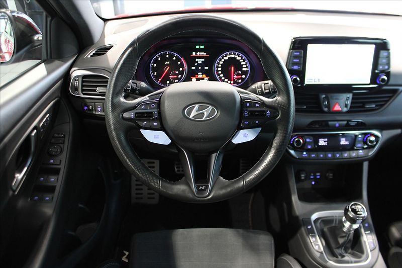 Hyundai i30 N Performance - fotka 20 z 40
