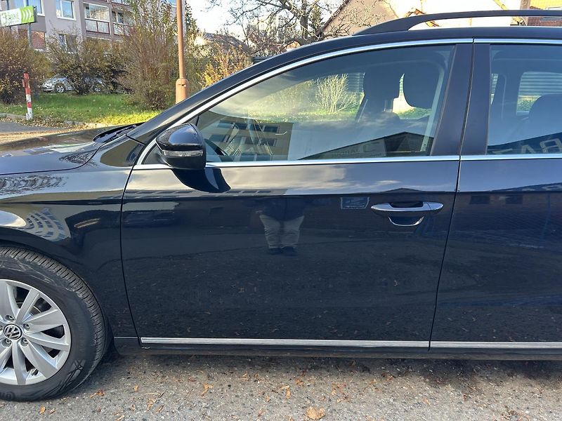Volkswagen Passat (2011) 1,4TSi Variant Comfortline - fotka 17 z 57