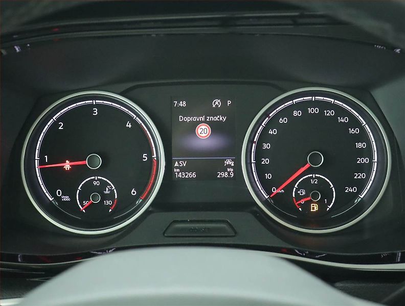 Volkswagen Multivan (2021) Comfortline 2.0 TDI - fotka 11 z 16