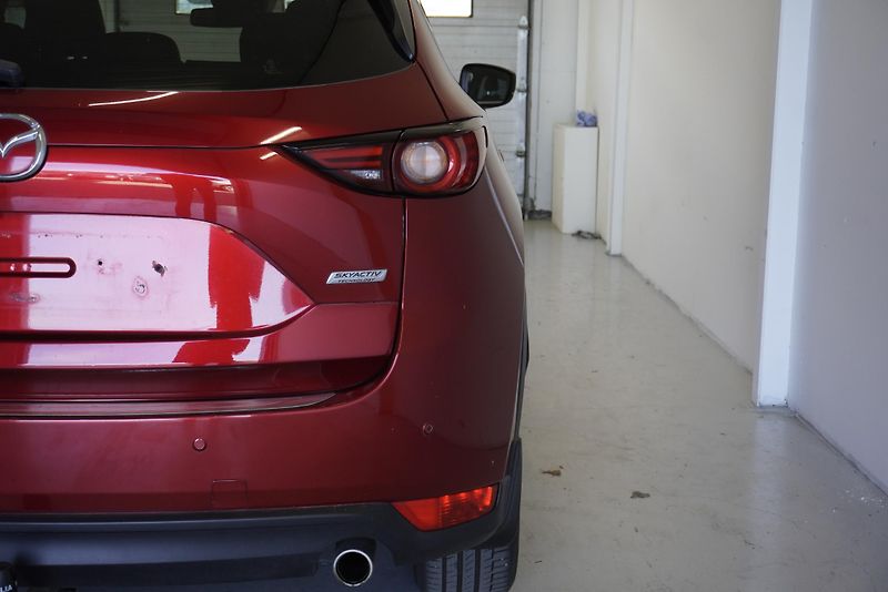 Mazda CX-5 2,2 SKYACTIV-D OPTIMUM 4WD AUT - fotka 9 z 32