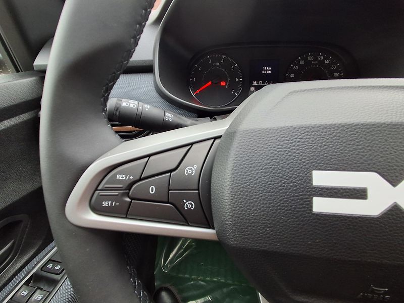 Dacia Sandero (2026) Stepway Expression Eco-G 120 - fotka 11 z 32