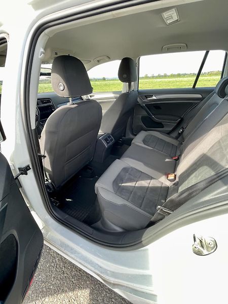 Volkswagen Golf Variant (2018) DSG/Comfortline/motor 79tis   - fotka 12 z 28