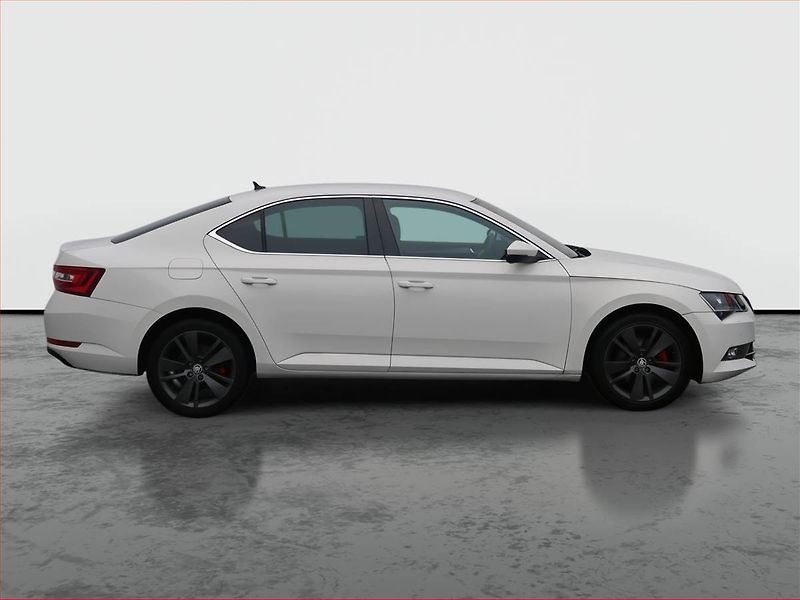 Škoda Superb (2016) Style Plus 2.0 TDI, Automat - fotka 6 z 24