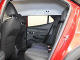 Peugeot 2008 0,1 100kW e-Allure 1.maj.ČR - náhled 7