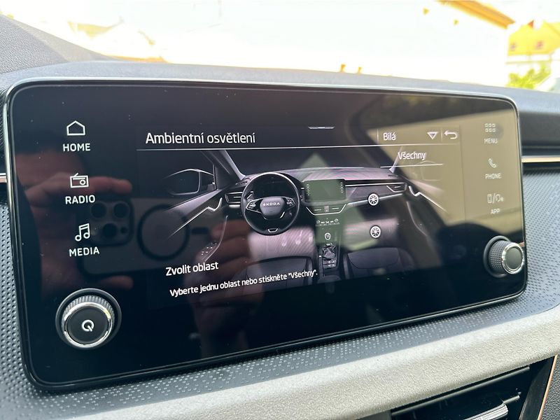 Škoda Kamiq Top Selection 1,0 TSI 85 kW 7- - fotka 19 z 19
