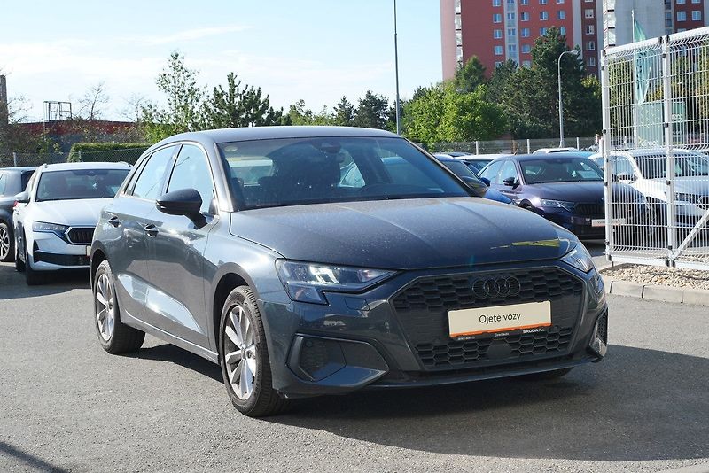 Audi A3 - fotka 3 z 6