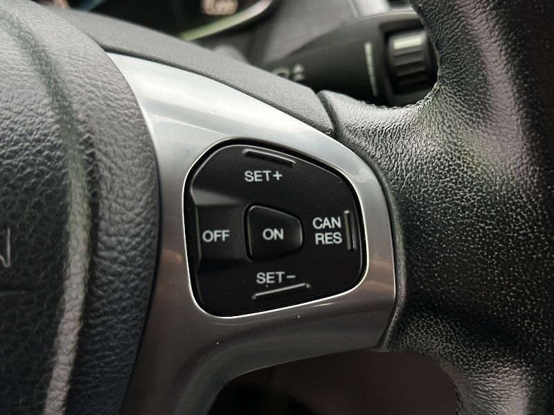 Ford Fiesta 1.0 EB 74kW KLIMA Tempomat PDC - fotka 17 z 35