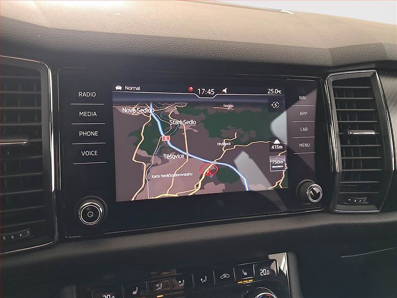 Škoda Kodiaq (2019) Sportline 2.0 TDI 4x4 - fotka 16 z 21