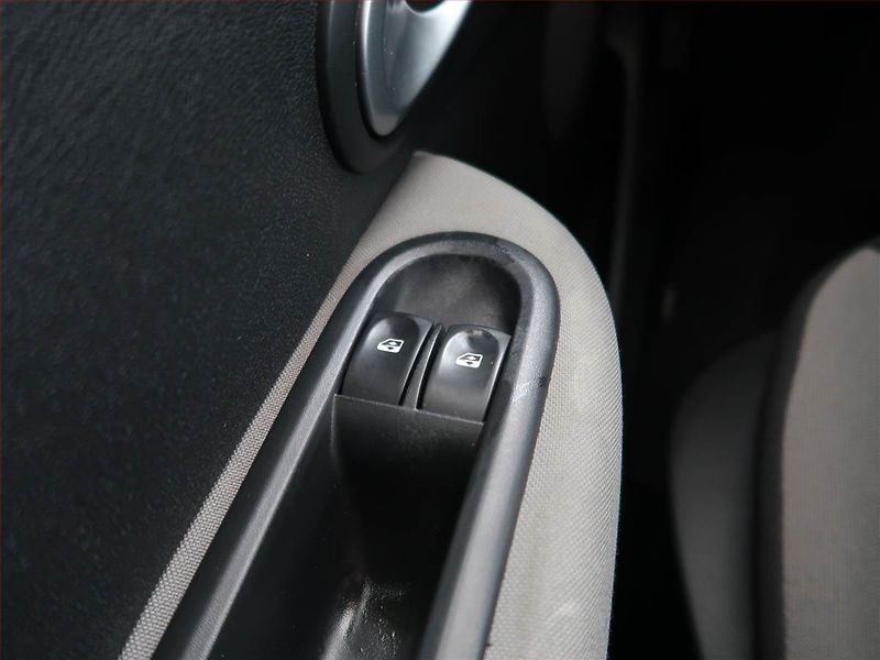 Renault Clio (2011) 1.2 TCe, nová STK, CZ doklady - fotka 14 z 15