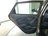 Hyundai ix35 (2015) 2,0i-122KW!!!*4X4*VYHŘ.SED**ČR - náhled 12
