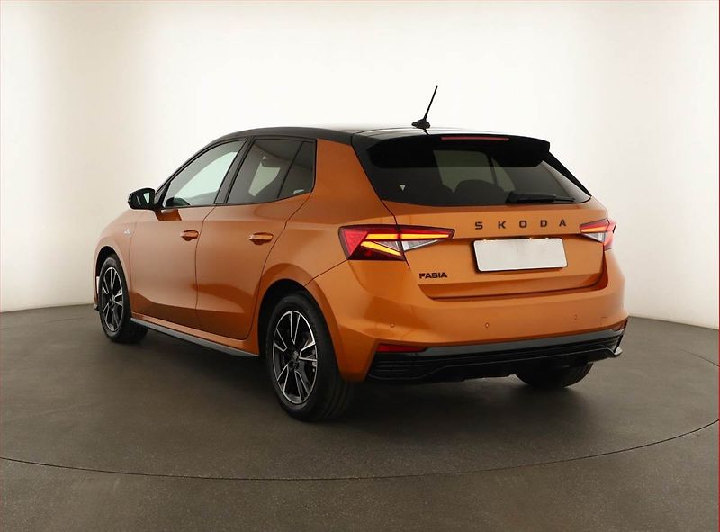 Škoda Fabia (2025) 1.0 TSI, MONTE CARLO, AUTOMAT - fotka 4 z 14
