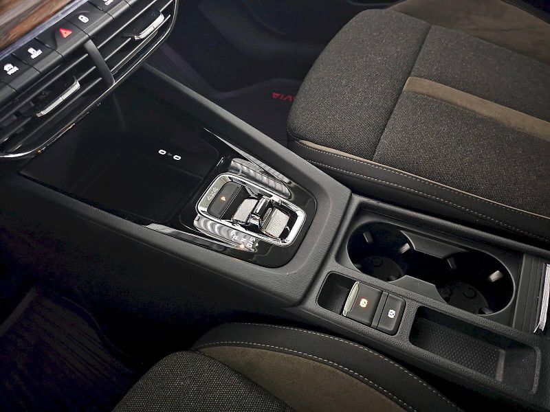 Škoda Octavia (2023) 2.0TDI 4x4 110kW DSG SCOUT TAŽ - fotka 21 z 30