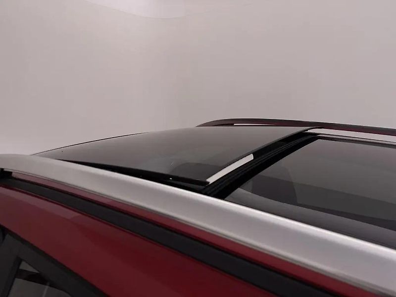 MG ZS EV 105kW 45kWh LUXURY DPH - fotka 12 z 12