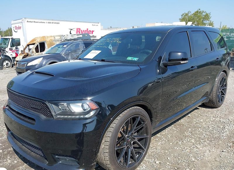 Dodge Durango (2020) Auto na cestě - fotka 1 z 10