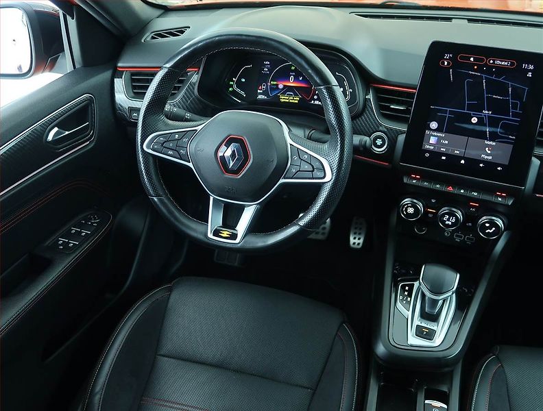 Renault Arkana (2022) R.S.Line E-Tech - fotka 7 z 21