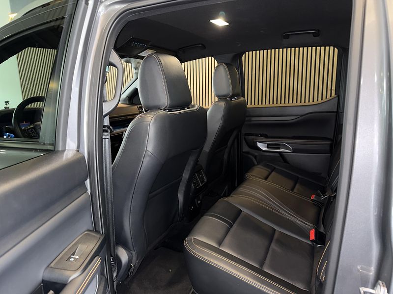 Ford Ranger 3.0 V6 Wildtrak B&O Snorkel CZ - fotka 12 z 42