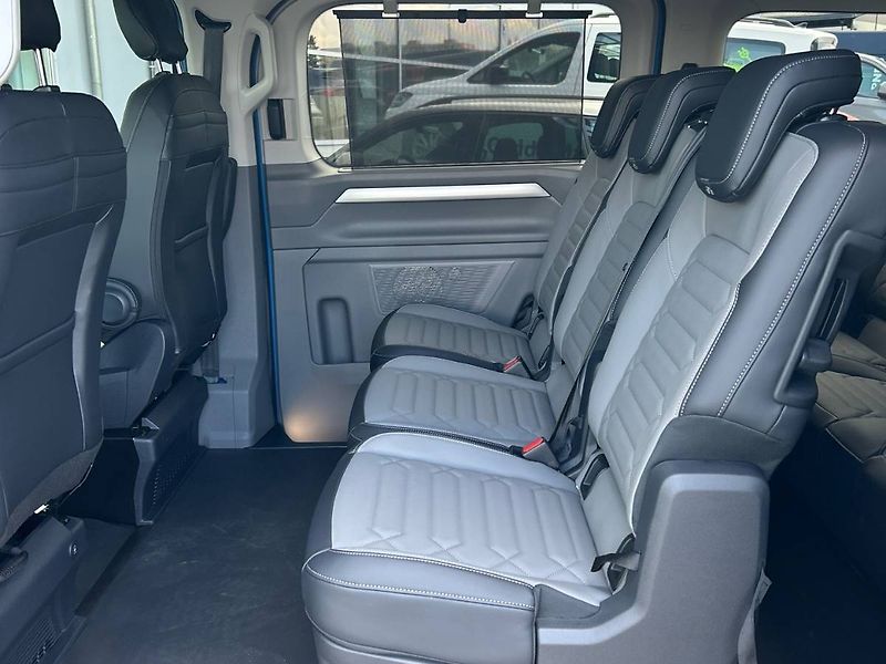 Volkswagen Caravelle (2025) 2.0 TDI 8AUT DR Style - fotka 8 z 35
