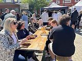 Kolonádu ovládla italská auta, na náměstí se dala ochutnat jihoevropská jídla.