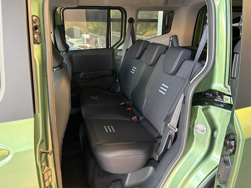 Ford Tourneo Courier (2025) Active, Tourneo, 1.0 EcoBoost - fotka 8 z 9