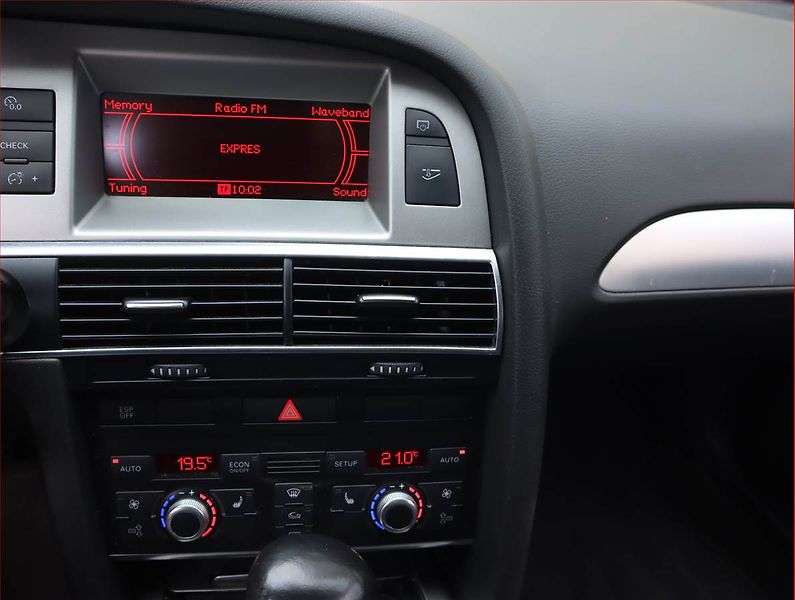 Audi A6 (2007) 2.7 TDI , Automat, Tempomat - fotka 12 z 17