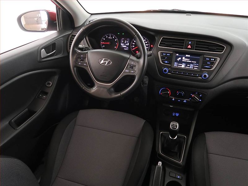 Hyundai i20 (2019) 1.2 - fotka 7 z 15