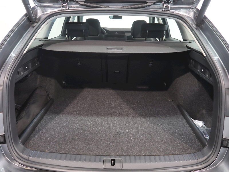 Škoda Octavia (2023) iV STYLE 1.4TSI 110KW DSG NAVI - fotka 38 z 41
