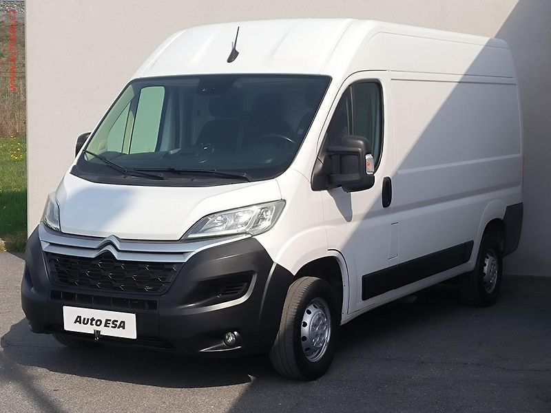 Citroën Jumper (2021) 2.2HDi L2H2, navi, AC, 103kW - fotka 3 z 3