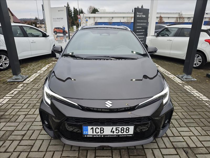 Suzuki Swace 1,8 Hybrid CVT  Elegance - fotka 9 z 20