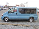 Renault Trafic 2,5 DCi, 8 míst, klima, tažné, - náhled 8