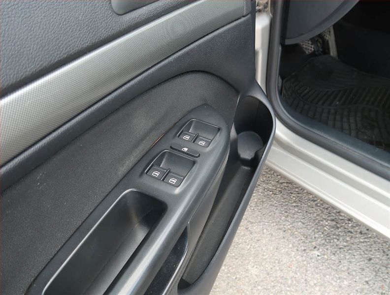 Škoda Octavia (2008) 1.9 TDI, po STK, dobrý stav - fotka 16 z 16