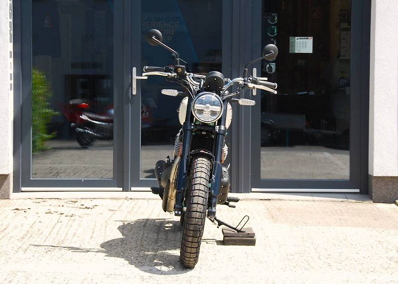 Royal Enfield (2026) Bear 650 TWO FOUR NINE - fotka 7 z 25