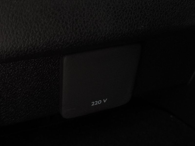 Toyota ProAce Verso (2022) L1 SELECTION 2.0 D-4D 130kW, Č - fotka 29 z 30