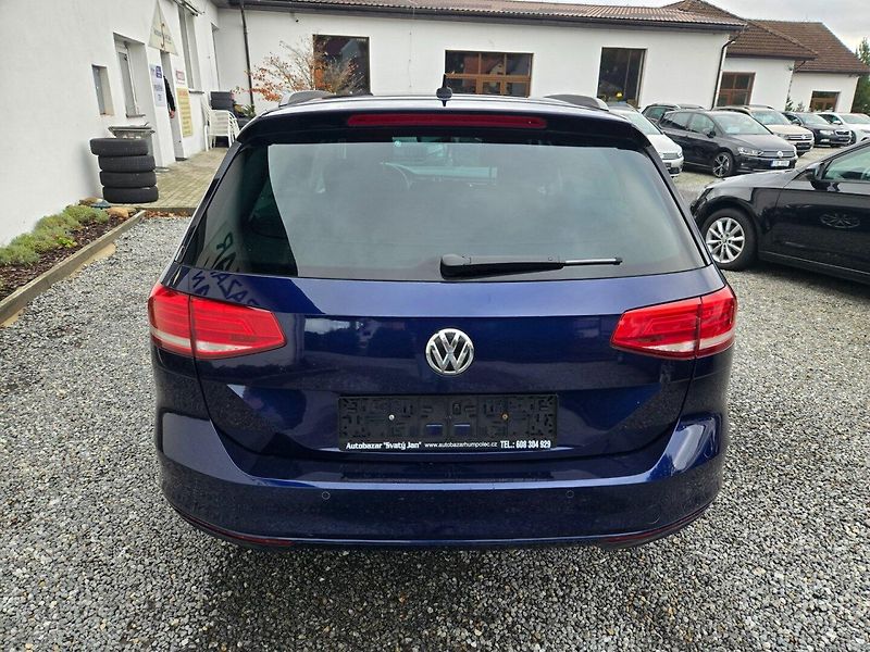 Volkswagen Passat (2018) 2.0 TDI DSG,Navi,Rozvody - fotka 10 z 29